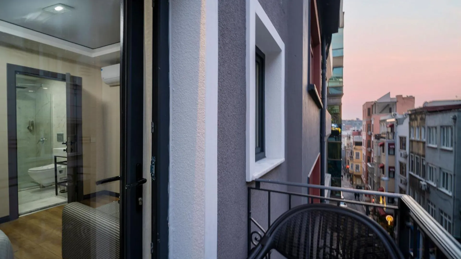 Robin Hotel Istanbul Turkey