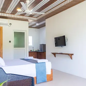 https://western-sky.negombohotels.net